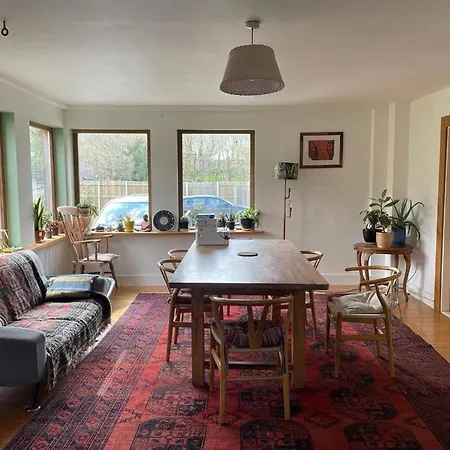 Shanti Ghar House Vakantiehuis Cork