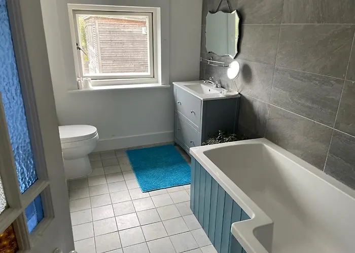 Ferienhaus Shanti Ghar House *